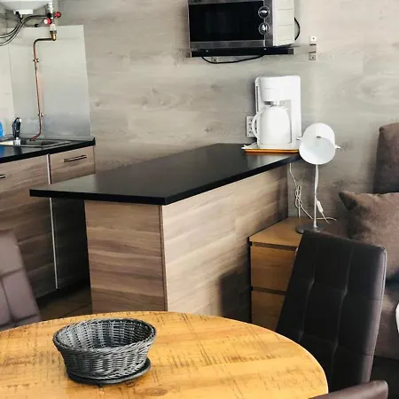 Apartamento Pie De Pistas 3000 *