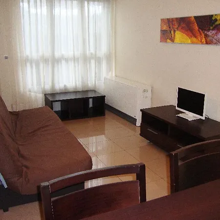 Apartamento Pie De Pistas 3000 *
